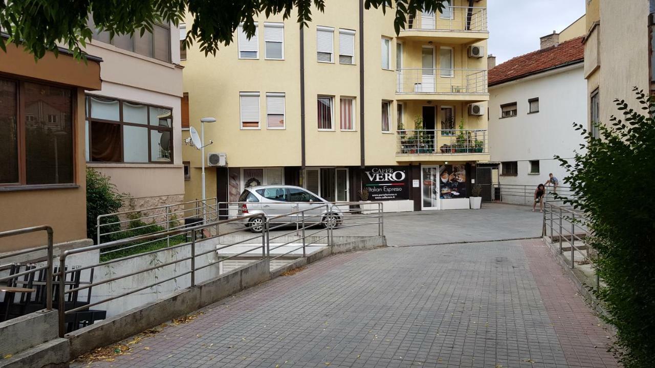 Apartman Veselinovic Free Parking Vranje Bagian luar foto